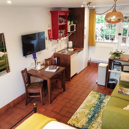 The Walnut, Meopham - A Private Retreat Rural Location Villa Eksteriør bilde